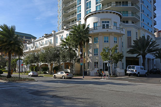 The Plaza Harbour Island in Tampa, FL - Building Photo - Building Photo