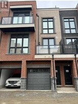 9 Phelps Ln in Richmond Hill, ON - Building Photo