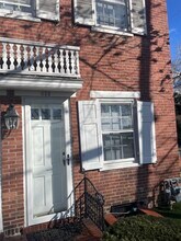 635 S Front St, Unit 635 S Front St in Harrisburg, PA - Building Photo - Building Photo