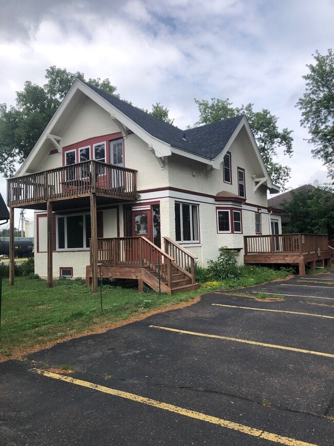 property at 6356 Elm St