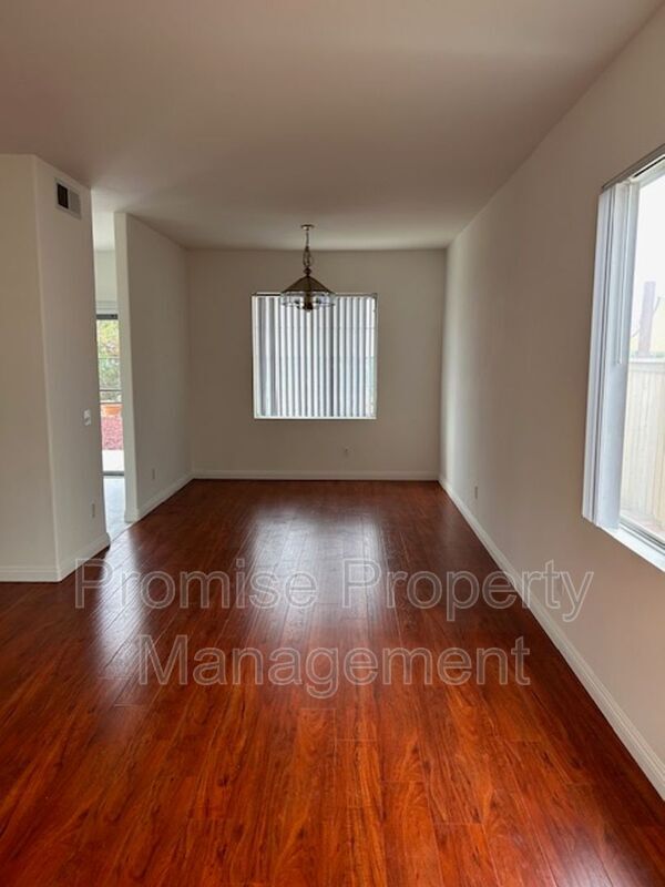 1281 Avenida Amistad in San Marcos, CA - Building Photo - Building Photo