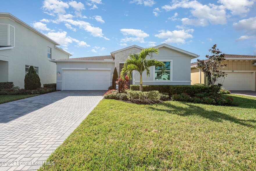 771 Veridian Cir NW, Unit 255 in Melbourne, FL - Building Photo