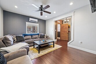 631 Edmond St in Pittsburgh, PA - Building Photo - Building Photo