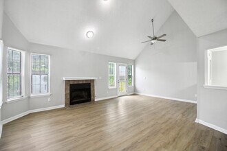 1131 Cherokee Hts in Stone Mountain, GA - Building Photo - Building Photo