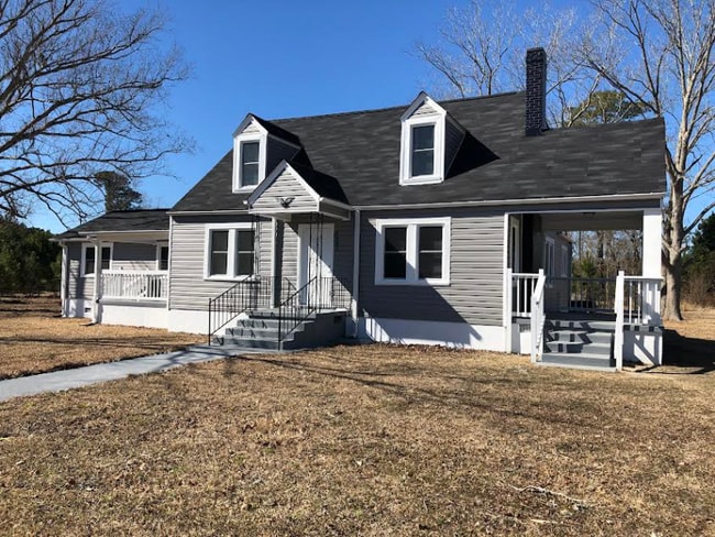 5583 Core Point Rd in Blounts Creek, NC - Building Photo - Building Photo