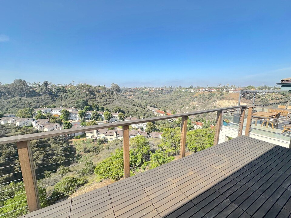 4607 Janet Pl in San Diego, CA - Building Photo
