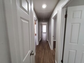 5950 Beauvoir Dr in Millington, TN - Foto de edificio - Building Photo