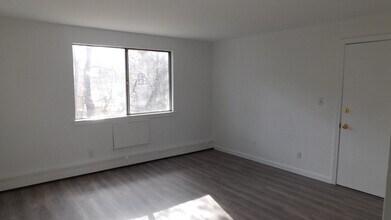 163 Summer St-Unit -6 in Kingston, MA - Building Photo - Building Photo