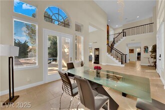 8328 Spinnaker Cove Dr in Las Vegas, NV - Building Photo - Building Photo