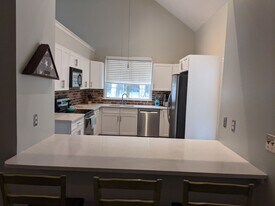 9119 Fairbridge Rd in Charlotte, NC - Building Photo