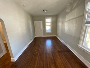 1411 Center St in Omaha, NE - Building Photo - Building Photo