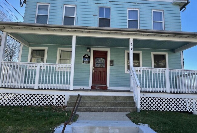 28 Tracy Ave in Griswold, CT - Building Photo - Building Photo