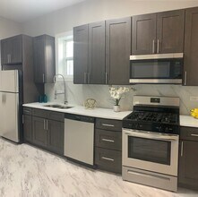 3328 W Le Moyne St in Chicago, IL - Building Photo - Building Photo