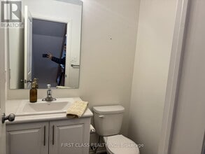 17 Prince William Blvd in Bowmanville, ON - Building Photo - Building Photo