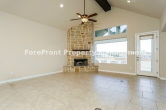 1309 Paladin Trl in Spring Branch, TX - Building Photo - Building Photo