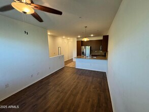 2330 E Huntington Dr in Phoenix, AZ - Building Photo - Building Photo