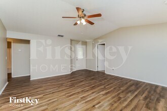 3753 Willow Wisp Dr N in Lakeland, FL - Foto de edificio - Building Photo