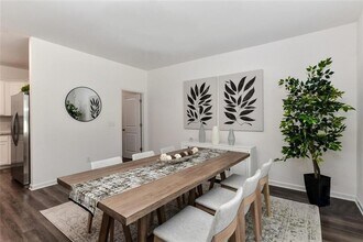 12006 Crosswicks Rd in Union City, GA - Building Photo - Building Photo