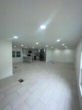 5024 Marina Dr in St. Cloud, FL - Building Photo - Building Photo