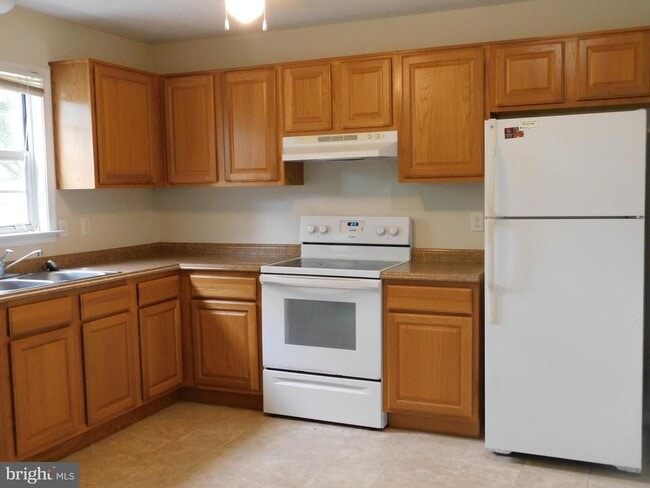 112 Waterford Ln in Winchester, VA - Building Photo - Building Photo