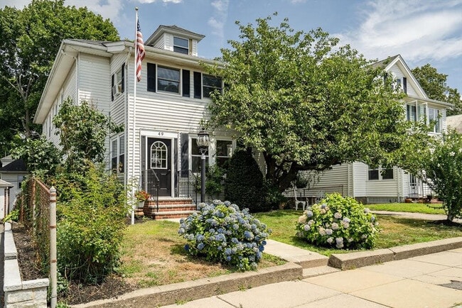 49 Greaton Rd, Unit 2