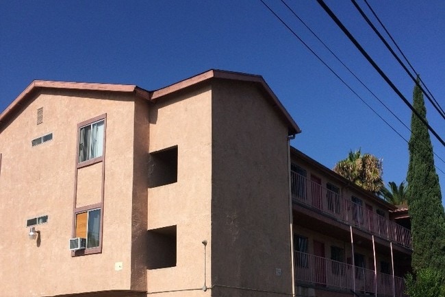 466 N Westmoreland Ave, Unit 7