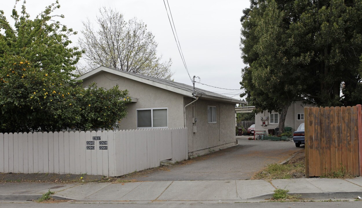 22637-22645 Happyland Ave in Hayward, CA - Building Photo