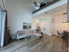 3041 SW 44th St in Fort Lauderdale, FL - Building Photo - Building Photo