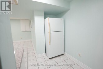 20 Goodwood Dr in Markham, ON - Building Photo - Building Photo