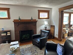 144 Manthorne Rd, Unit 1 in Boston, MA - Building Photo - Building Photo