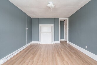 173 Elm St in Holyoke, MA - Building Photo - Building Photo