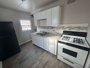 4018 Tyler St in Gary, IN - Building Photo - Building Photo