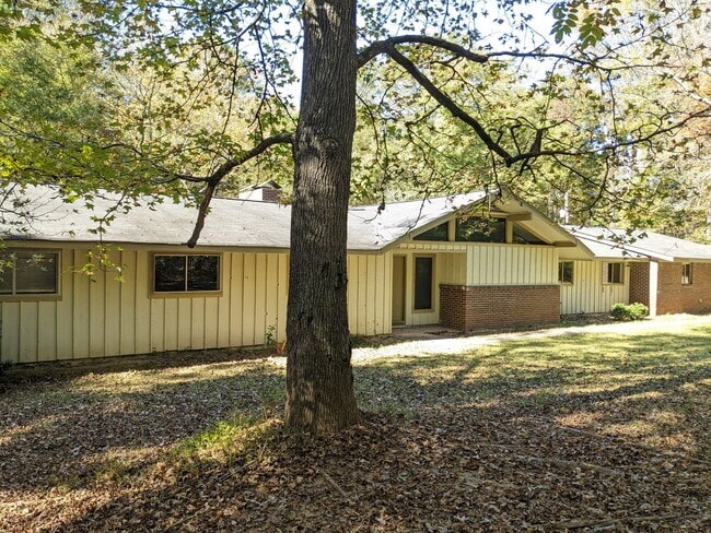 property at 163 Old Norton Rd