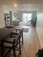 16851 NE 35th Ave in North Miami Beach, FL - Building Photo - Building Photo