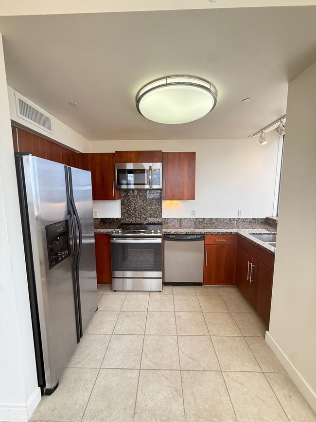 property at 600 Queen St