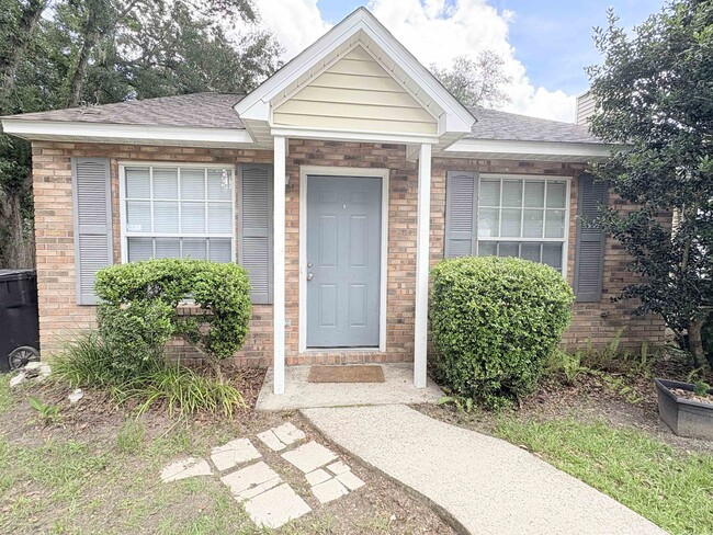 3910 Gaffney Loop in Tallahassee, FL - Building Photo - Building Photo