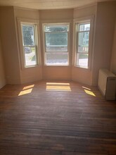 52 Falmouth St in Rumford, ME - Building Photo - Building Photo