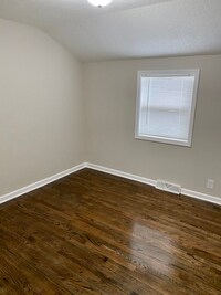 12216 Leavenworth Rd photo'