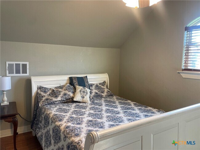 16835 FM725 in Seguin, TX - Building Photo - Building Photo