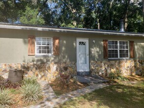 2015 NE 12th Ave in Ocala, FL - Building Photo - Building Photo