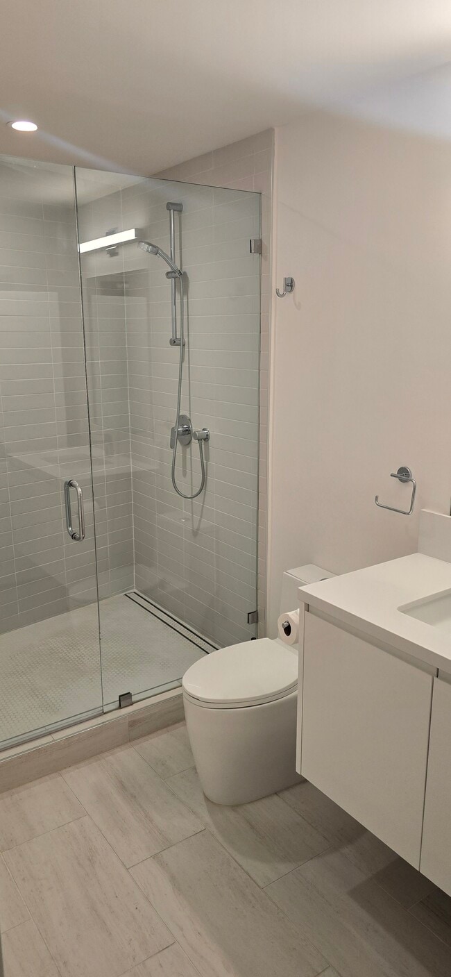 property at 5111 Ocean Front Walk