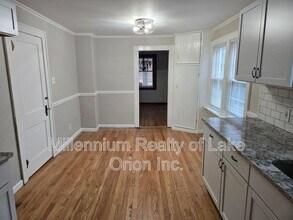 30 E Beverly Ave in Pontiac, MI - Building Photo - Building Photo