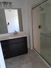1614 Veteran St in Manteca, CA - Building Photo - Building Photo