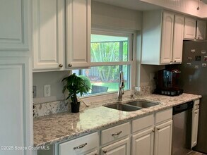 658 Hibiscus Dr in Satellite Beach, FL - Building Photo - Building Photo
