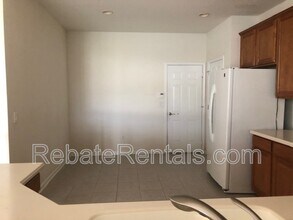 8395 Cannonwood Ln in Jacksonville, FL - Building Photo - Building Photo