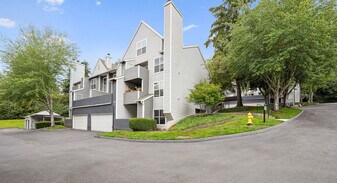 The Frank Estate in Portland, OR - Building Photo