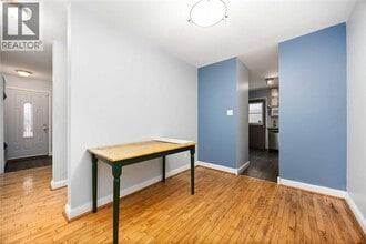 111 Bedford Crescent in Sarnia, ON - Building Photo - Building Photo