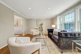 2015 Freedom Ln in Falls Church, VA - Building Photo - Building Photo