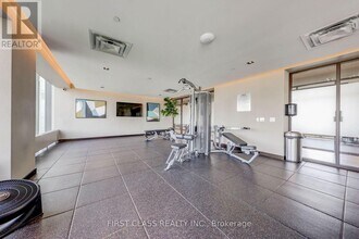 10 Honeycrisp Cres in Vaughan, ON - Building Photo - Building Photo