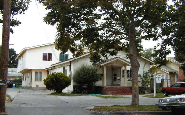 439 N 8th St in San Jose, CA - Building Photo - Building Photo